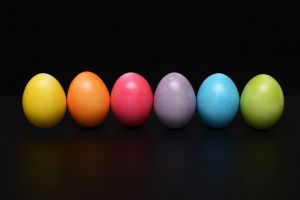Művészi húsvéti tojásokból rendeznek aukciót Zalaegerszegen
